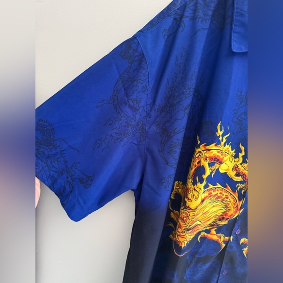 TD By Priority Male Fire Dragon Button Up Shirt Men’s SZ XL Short Sleeve Blue - Picture 4 of 7